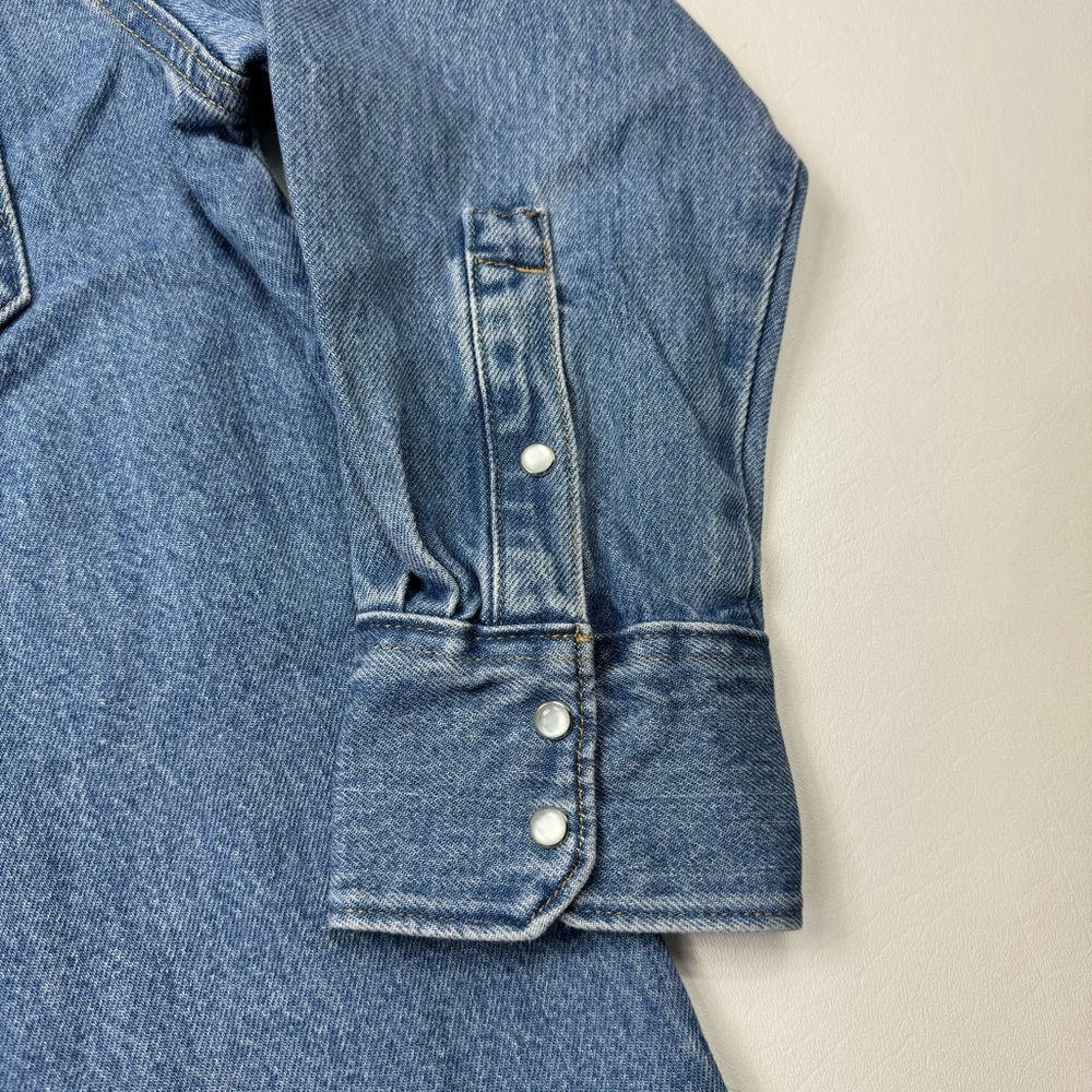 NEW! Men’s Levi’s Strauss & Co. Pearl Snap Denim Button Down Size Small W/Tags - Picture 3 of 6